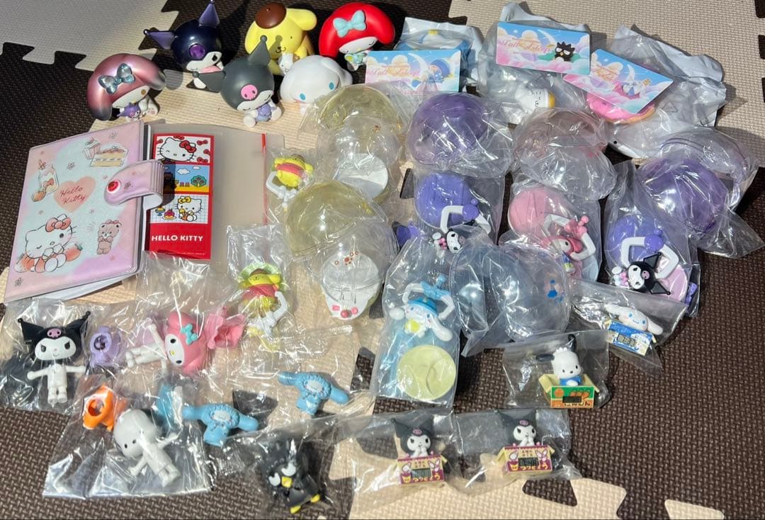 サンリオ フィギュア グッズ ガチャガチャ まとめ売り 価格の相談⭕️