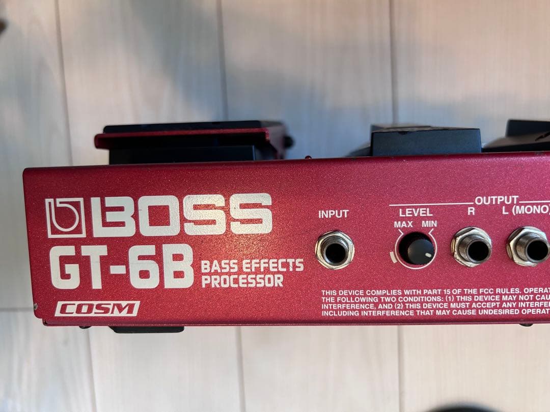 BOSS GT-6B マルチエフェクター