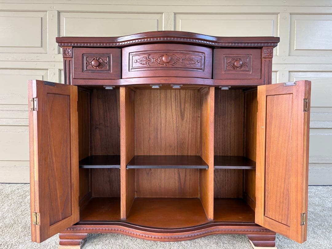 アンティーク調 木彫りコンソールキャビネット サイドボード 飾り棚