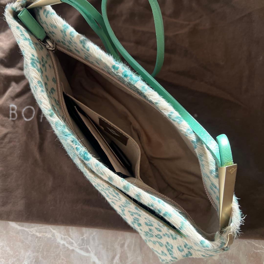 ボッテガべネタ　ハラコバッグ