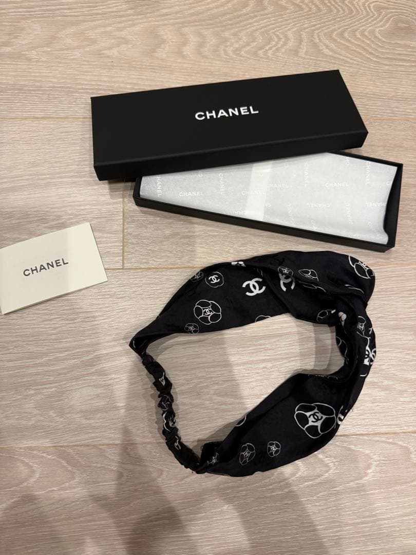 CHANEL ヘアバンド