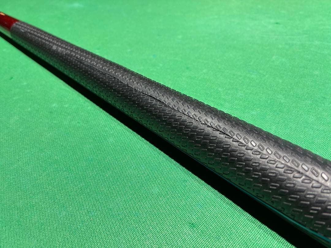 ブレイクキュー　プレデター　BK-RUSH RED Sports Grip