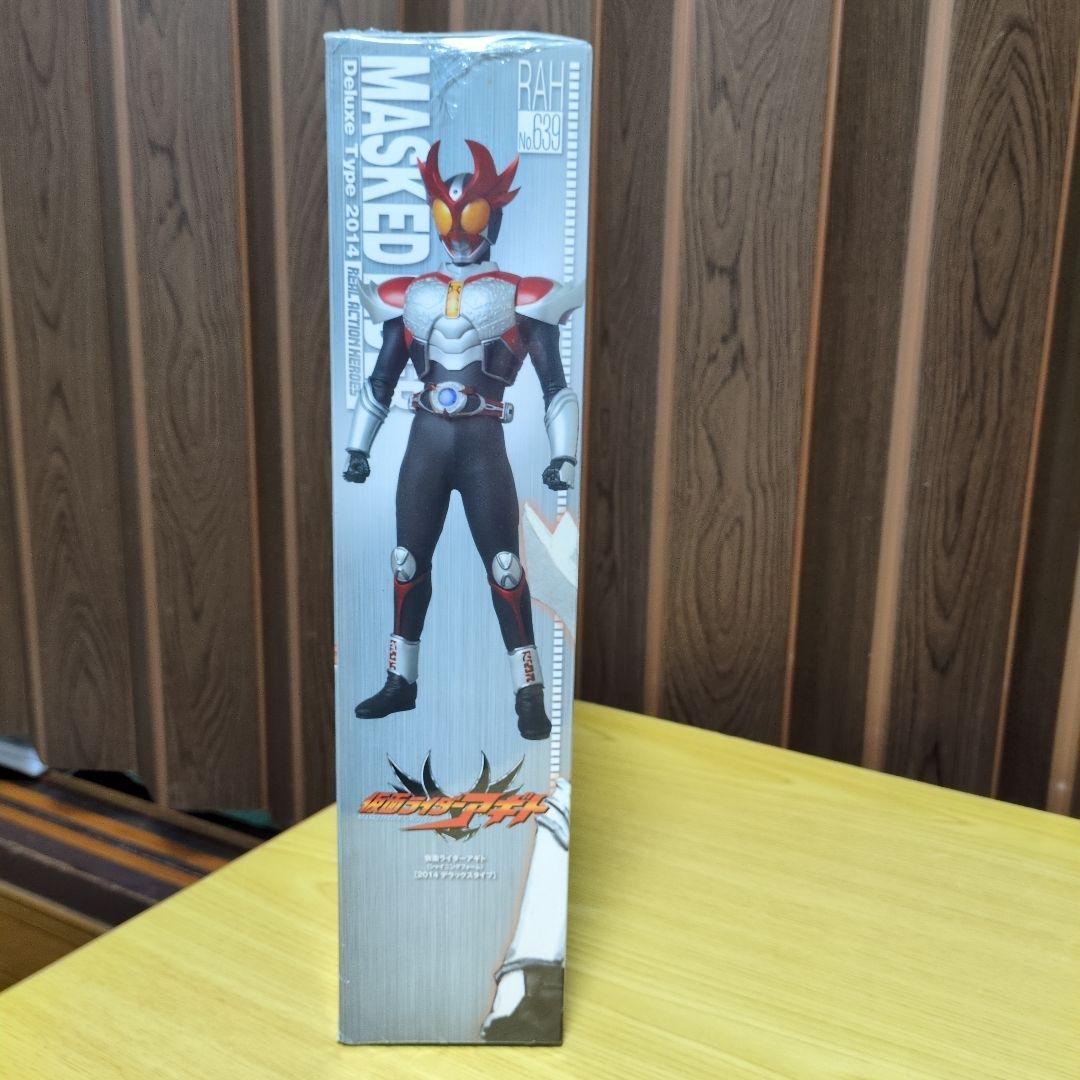 仮面ライダーアギトシャイニングフォーム（2014デラックスタイプ）