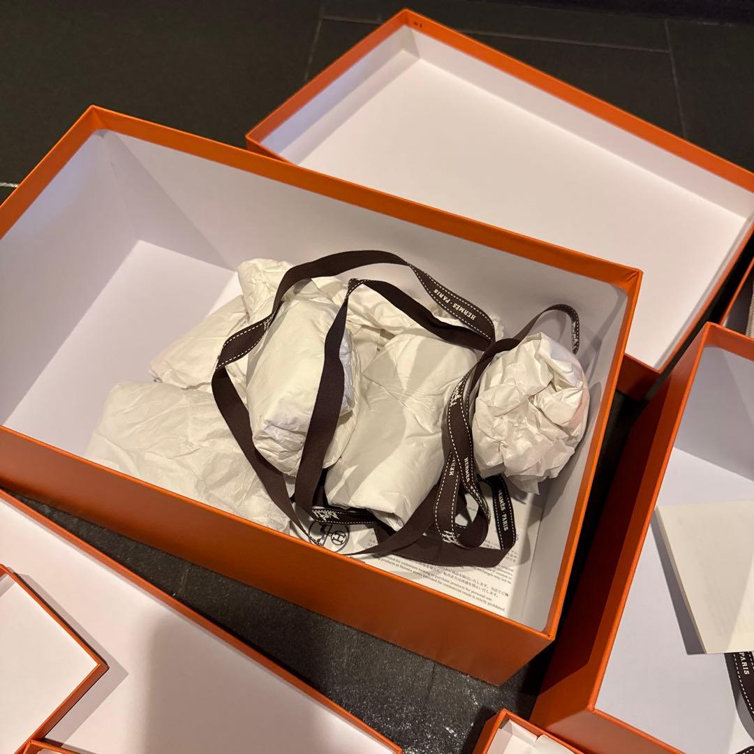 美品エルメス　空箱&保存袋&オーガメントセックローズドイベント限定空箱付き