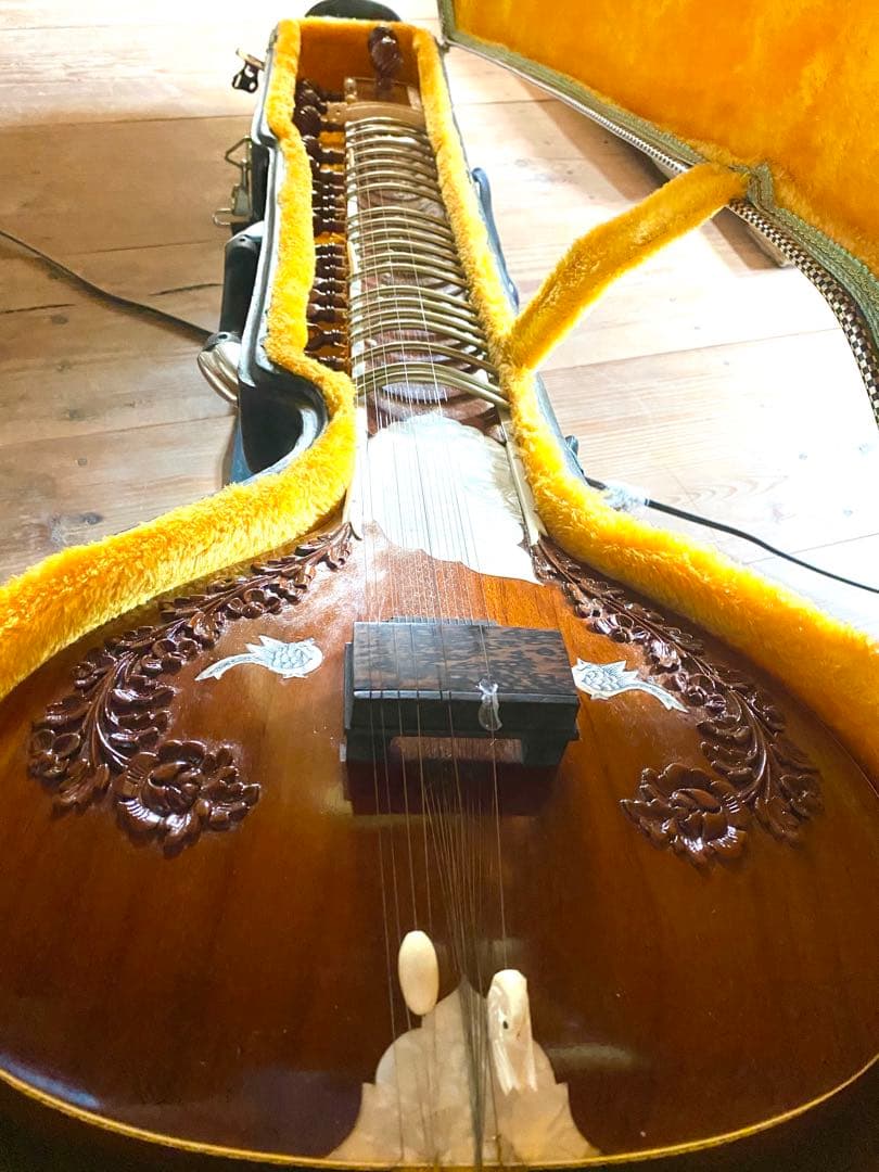 [Shahid Ali ]シタール ケース付き