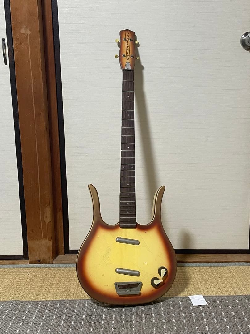 ダンエレクトロ　ロングホーン　ベース　ジャンク
