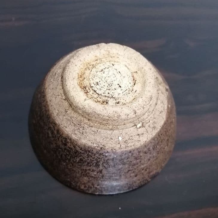 №42 古美濃焼　鉄釉　ぐい呑　瀬戸　古瀬戸　ぐい呑み　瀬戸美濃