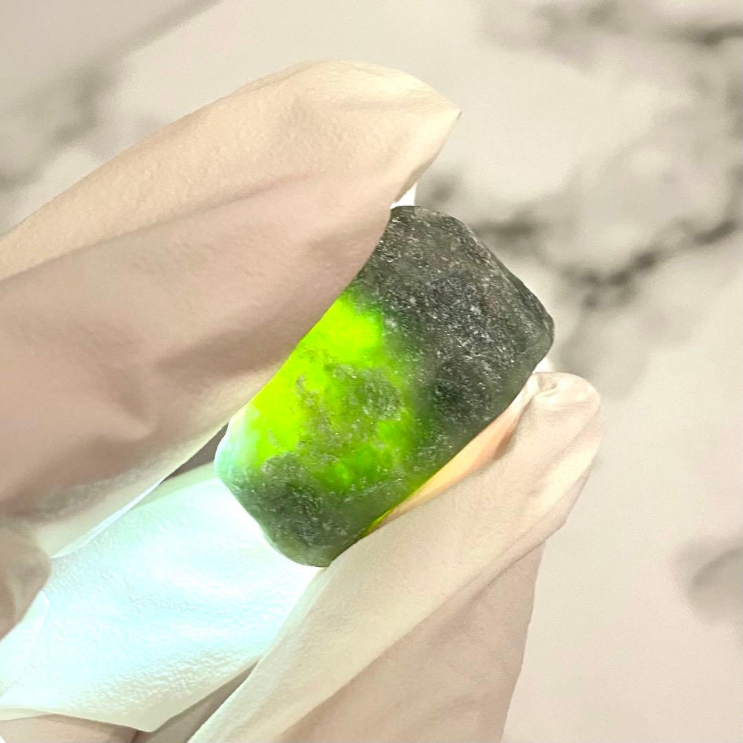 糸魚川産 翡翠 姫川 9g