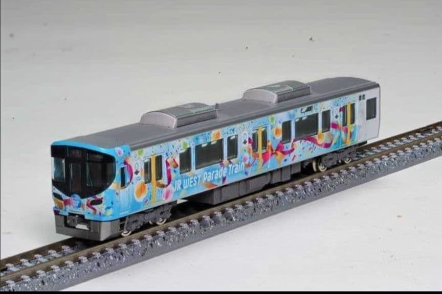JR WEST 323系 ParadeTrain パレードトレイン