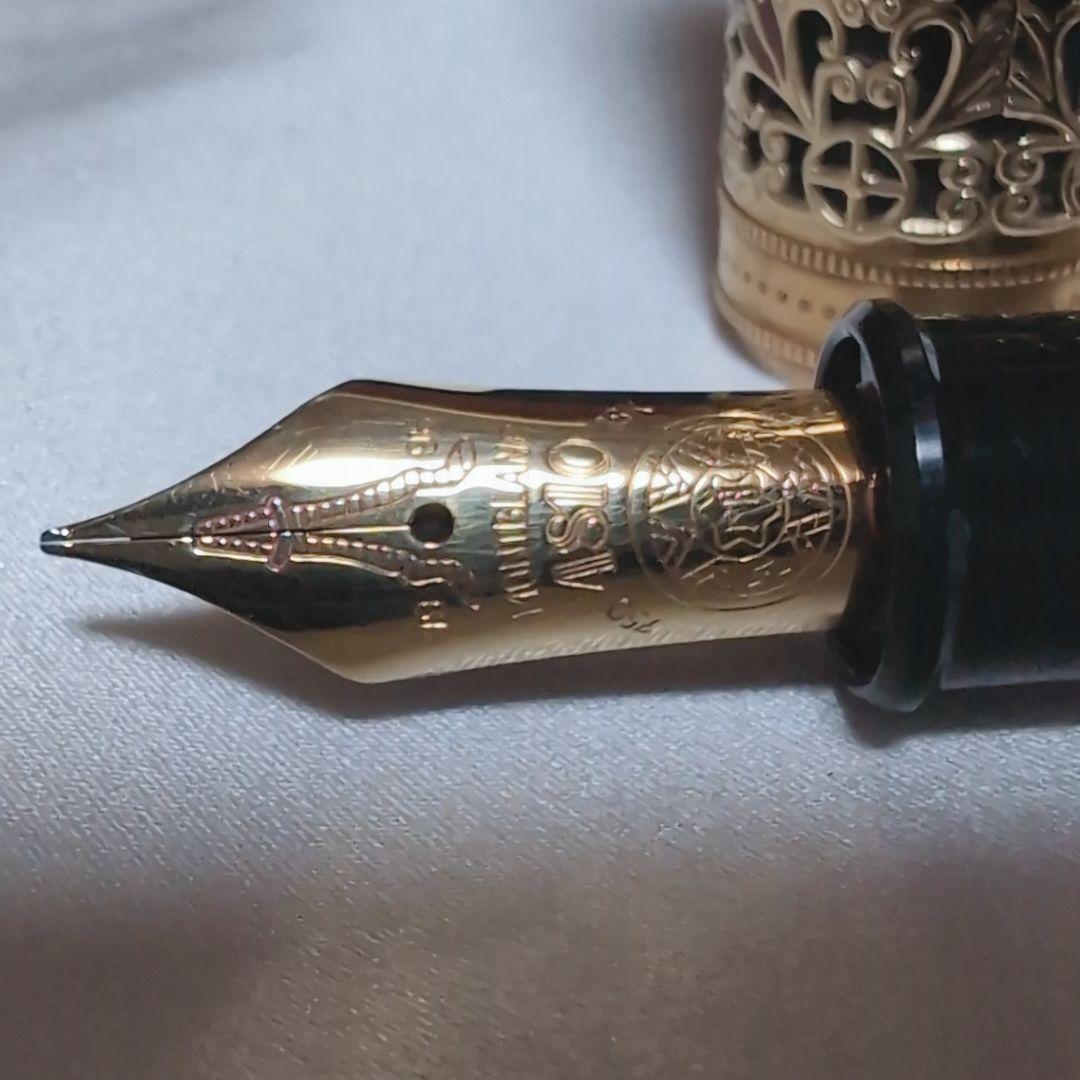 【超希少♪】 モンブラン 万年筆 パトロンシリーズ セミラミス 888 金無垢