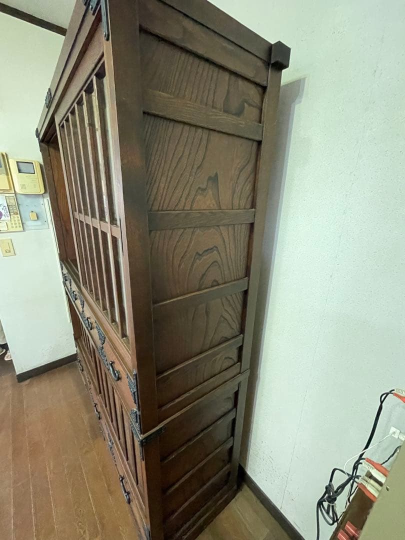 破格送料無料 アンティーク/水屋箪笥/食器棚/ガラス棚/ダイニングボード