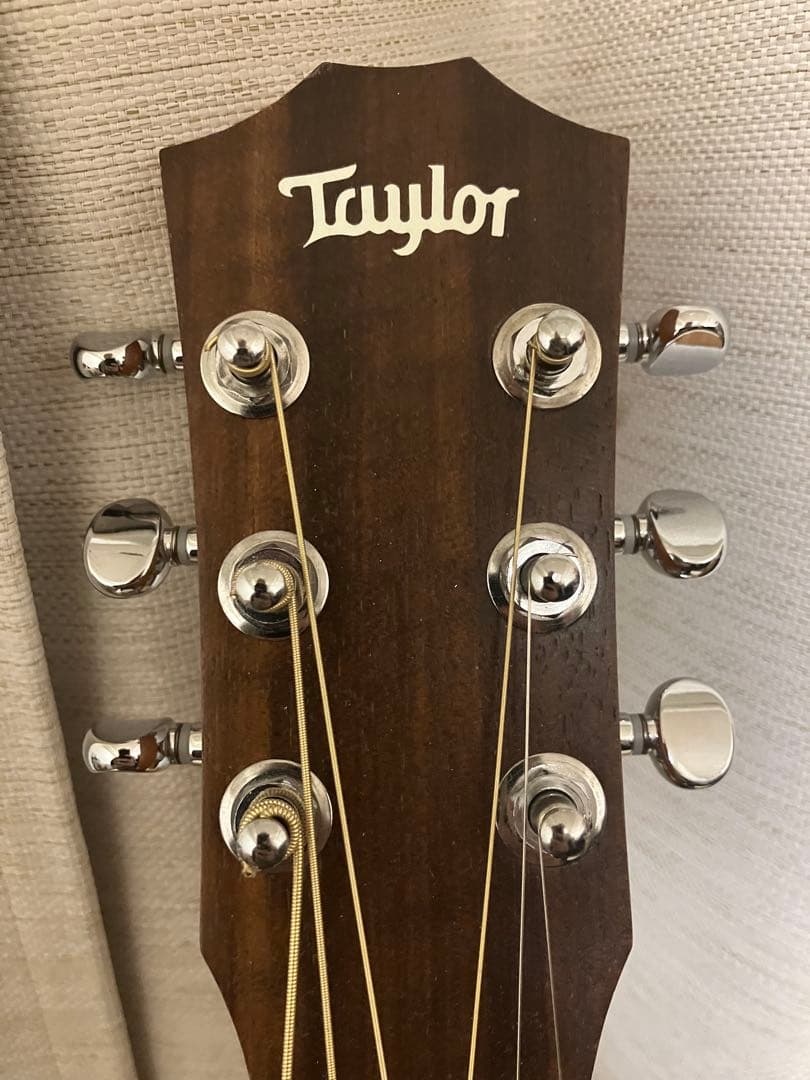 ギター Baby Taylor BT2e Mahogany-e