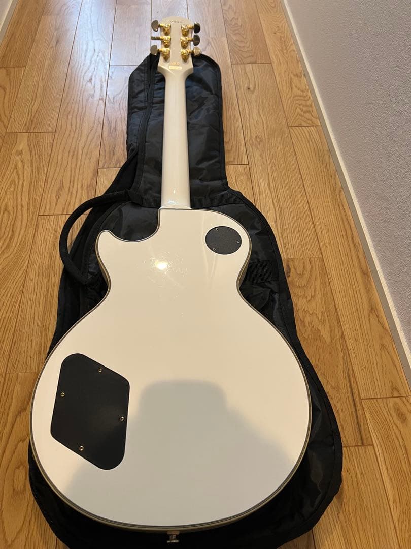 ギター Epiphone Les Paul custom