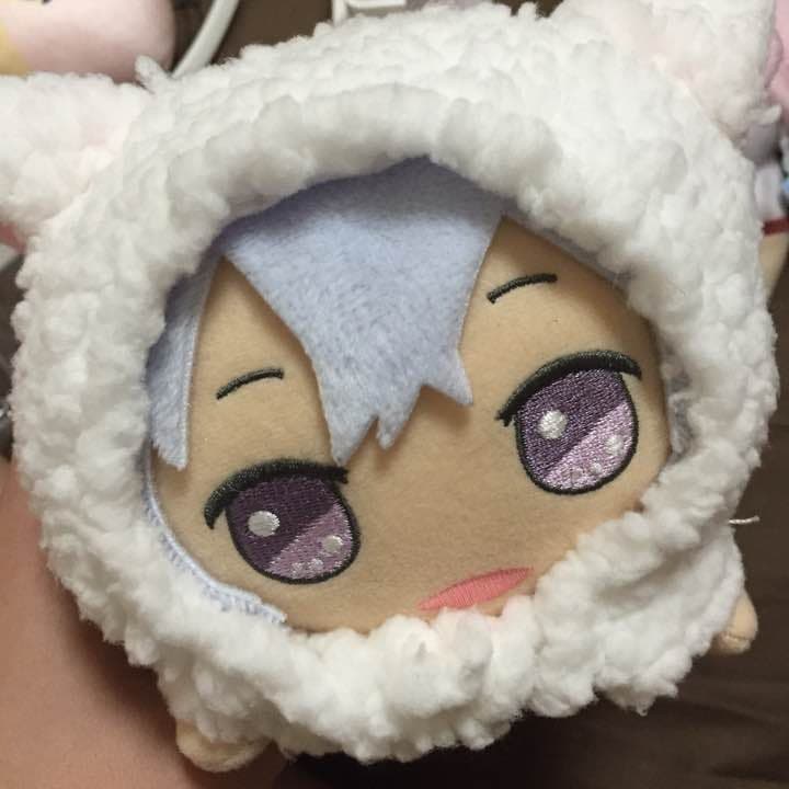 逢坂壮五 七瀬陸 九条天きらどる うさ耳パーカー おまんじゅう