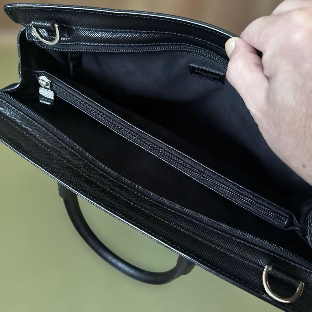 美品　セラピアン　ミラノ　ビジネスバッグ