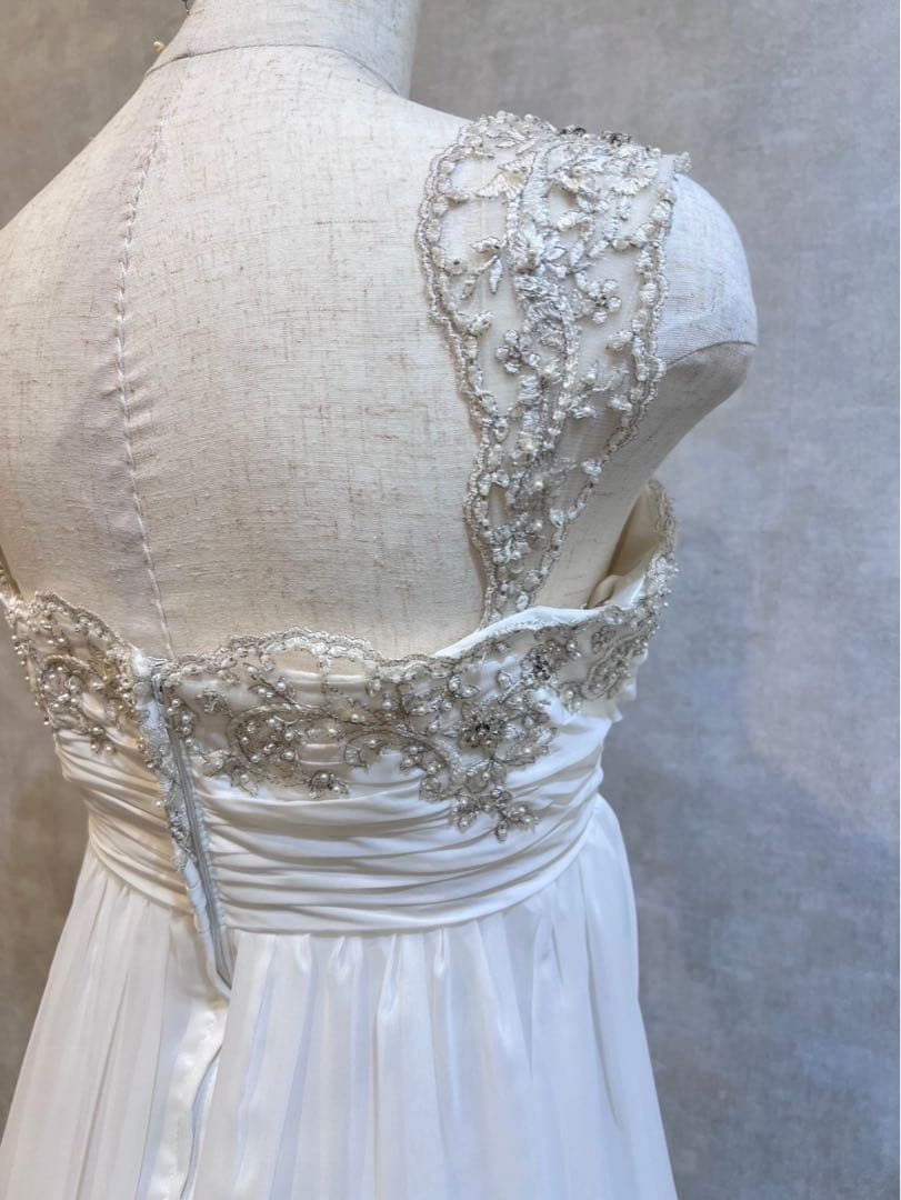 マタニティにも！ホワイトシフォンエンパイアウェディングドレス(YNS) 11号