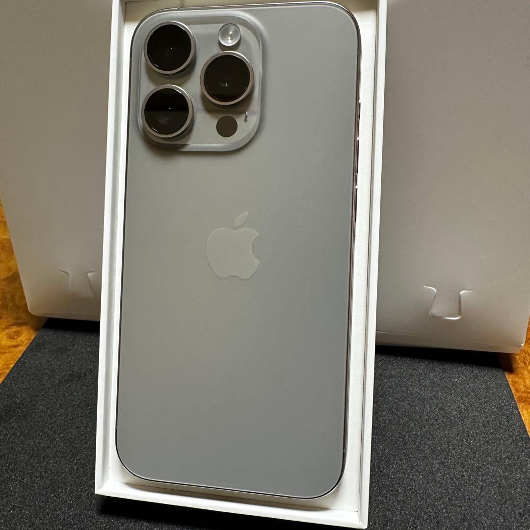 【14日限定値下げ】iPhone 15 Pro バッテリー残量100%