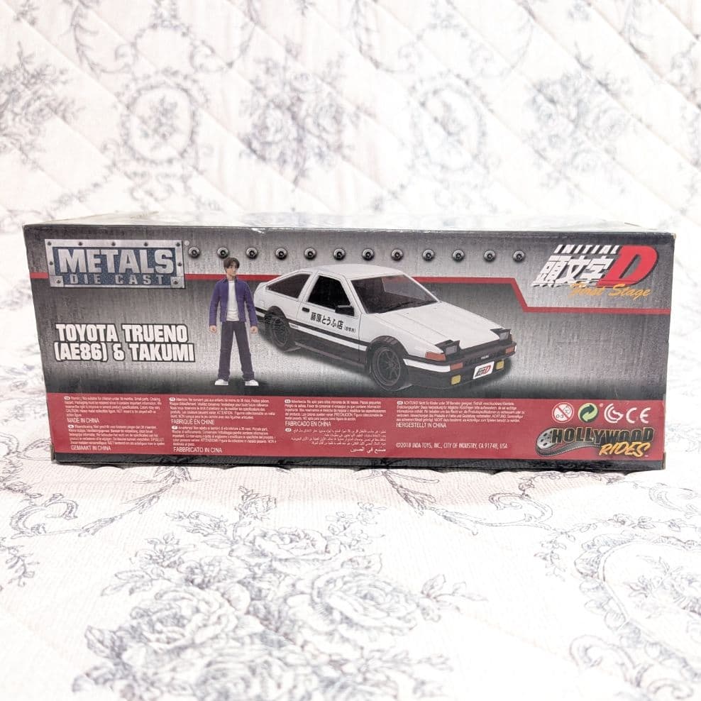 イニシャルD　藤原とうふ店　トレノ AE86 ミニカー　フィギュアセット　人気