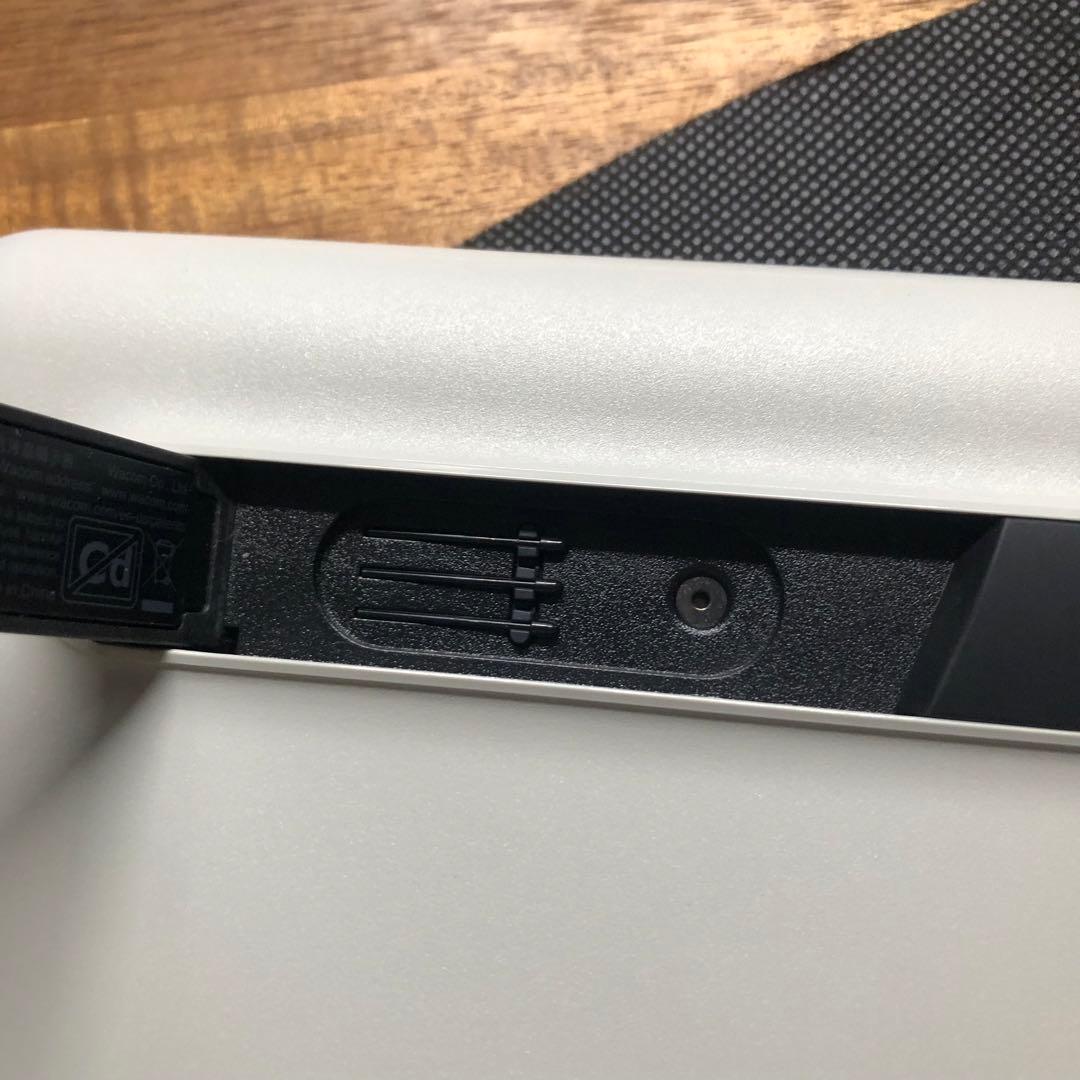 wacom one DTC133 13.3インチ 液晶ペンタブレット