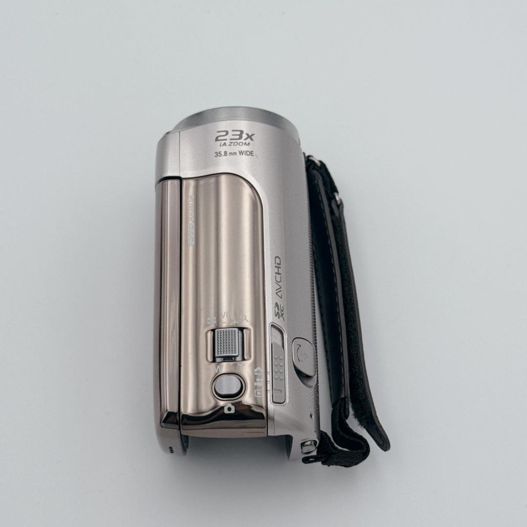 ほぼ未使用 Panasonic デジタルビデオカメラ HDC-TM35 32GB