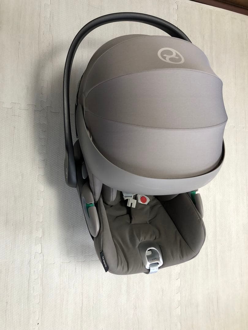 g*n様 Cybex Cloud Z2 I-Size チャイルドシート グレー