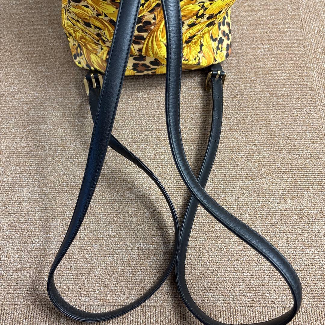 GIANNI VERSACE 花柄バックパック