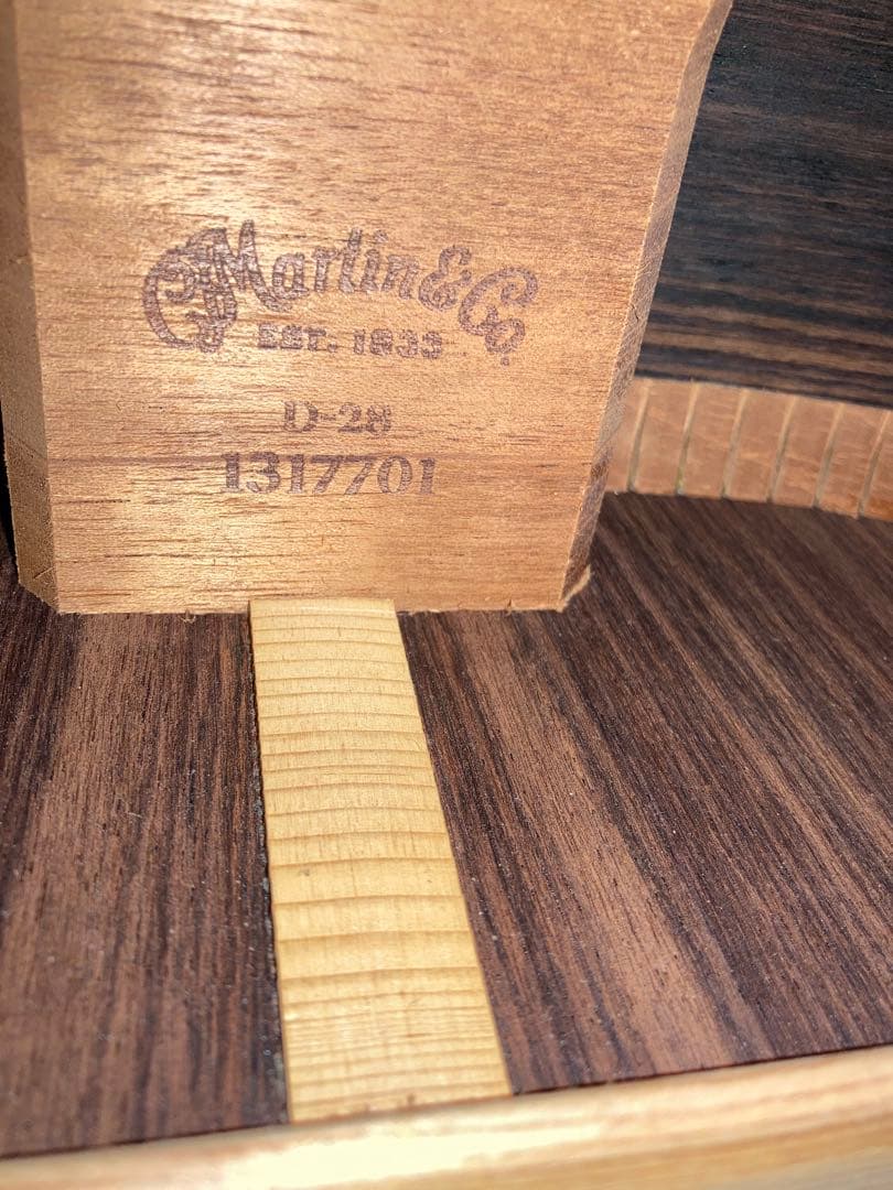 Martin D-28 2008　マーチン マーティン