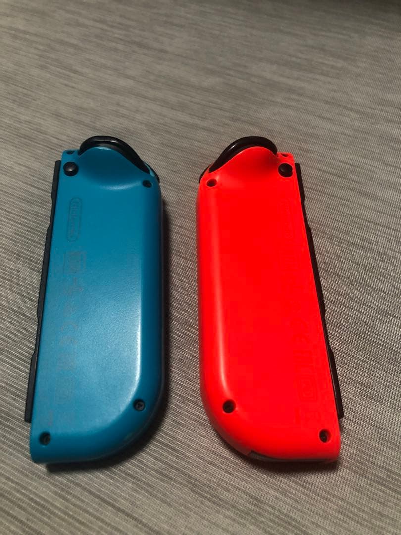 Nintendo Switch 本体 青/赤 ジョイコン　 初期化済み