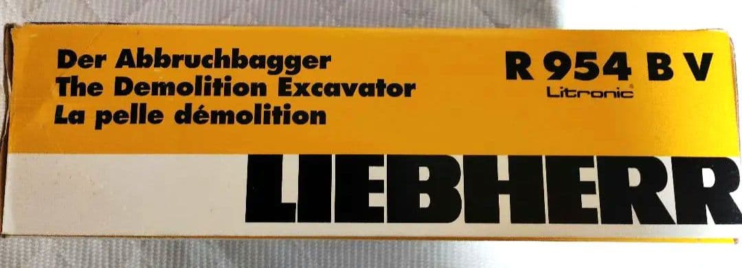 LIEBHERR R954BV解体機　絶版