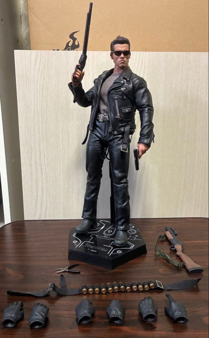 y.sホットトイズ ターミネーター DX10 ムービーマスターピース