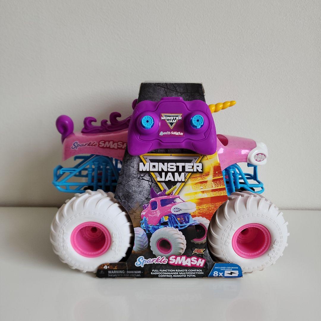 モンスタージャム 1/15 スパークルスマッシュ ラジコン モンスタートラック