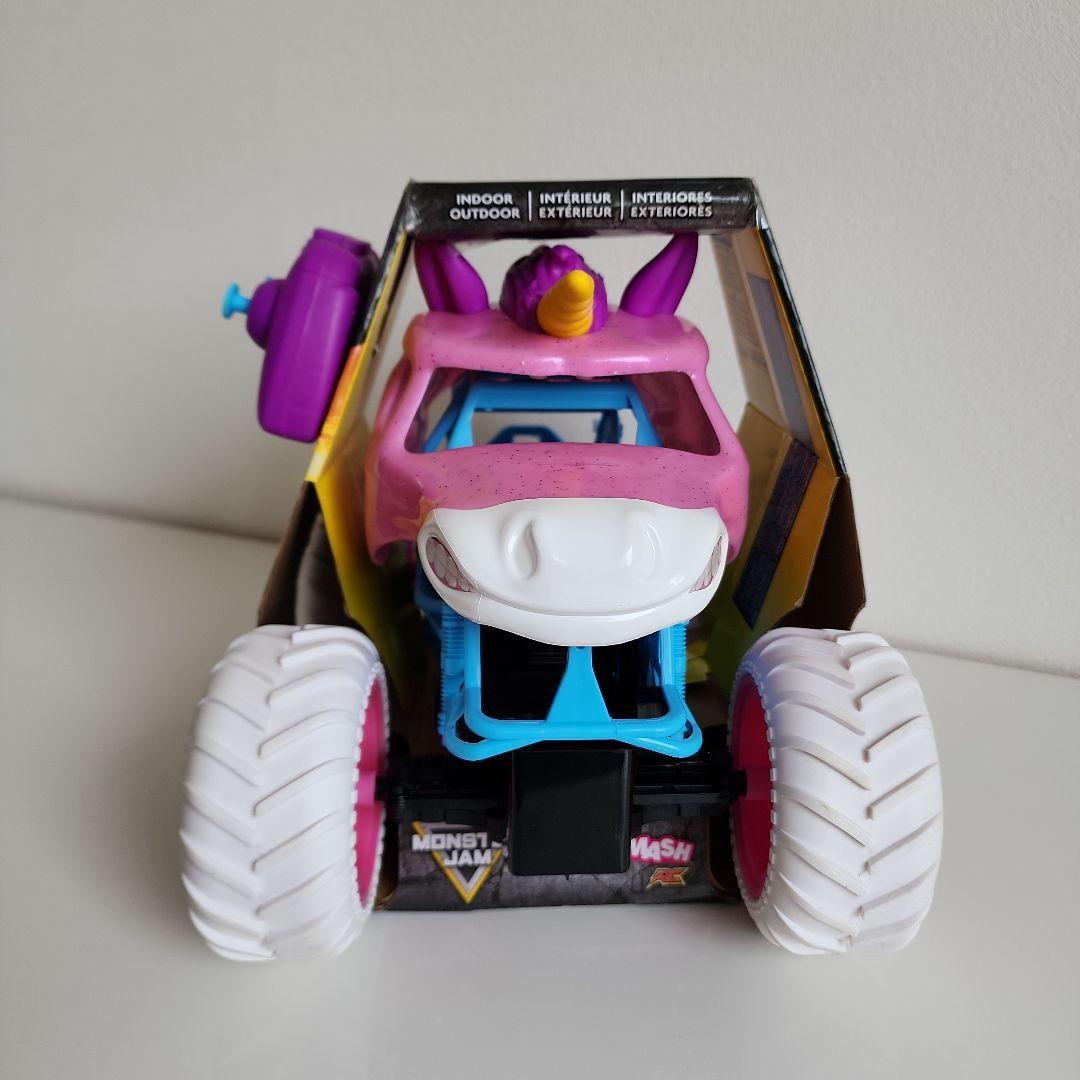 モンスタージャム 1/15 スパークルスマッシュ ラジコン モンスタートラック