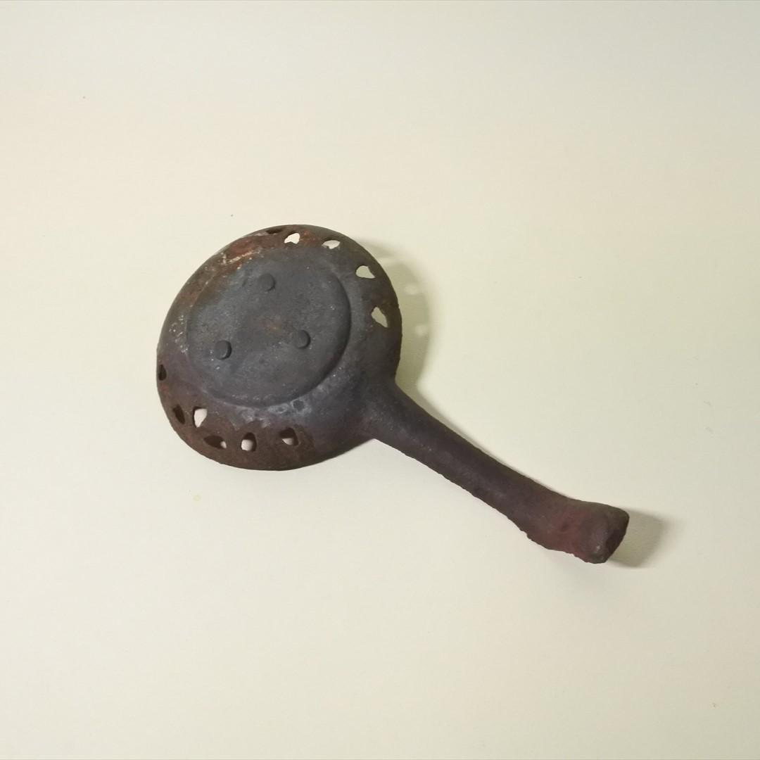 明治時代　鉄製　燭台　持ち手　オブジェ　骨董品　アンティーク