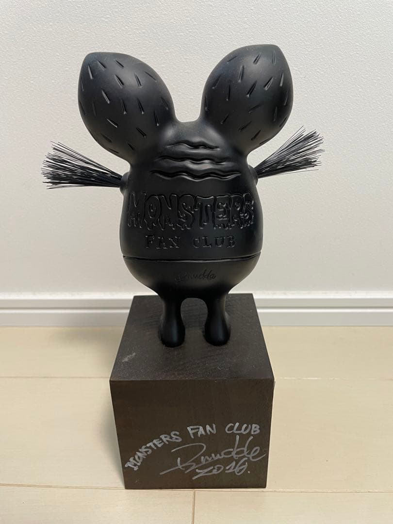 knuckle レジン　フィギュア　限定品