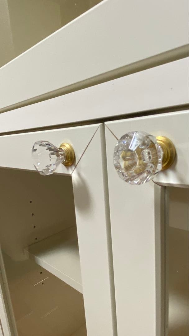 ホワイトキャビネット ガラス扉付き