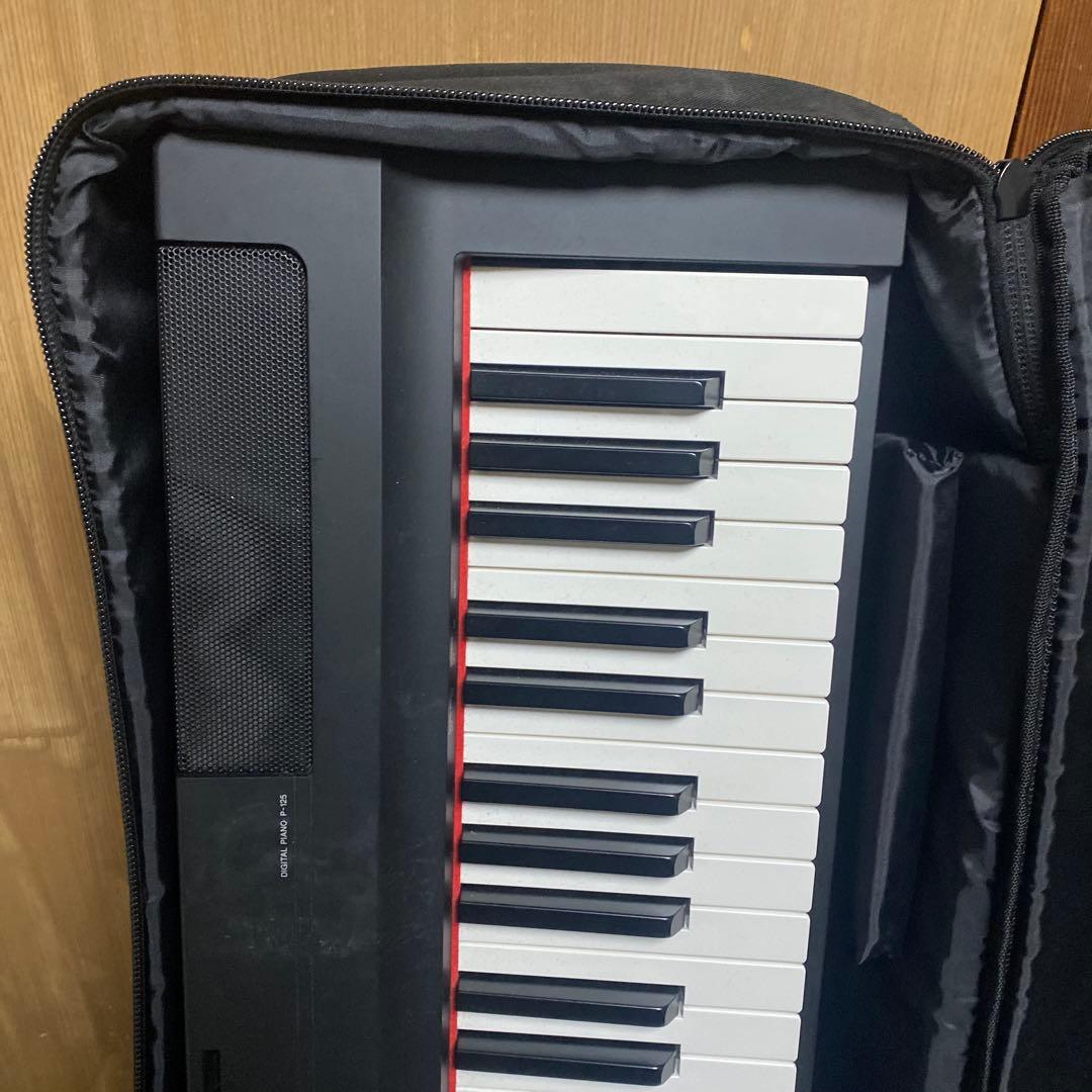 Yamaha P-125 専用ケース付き