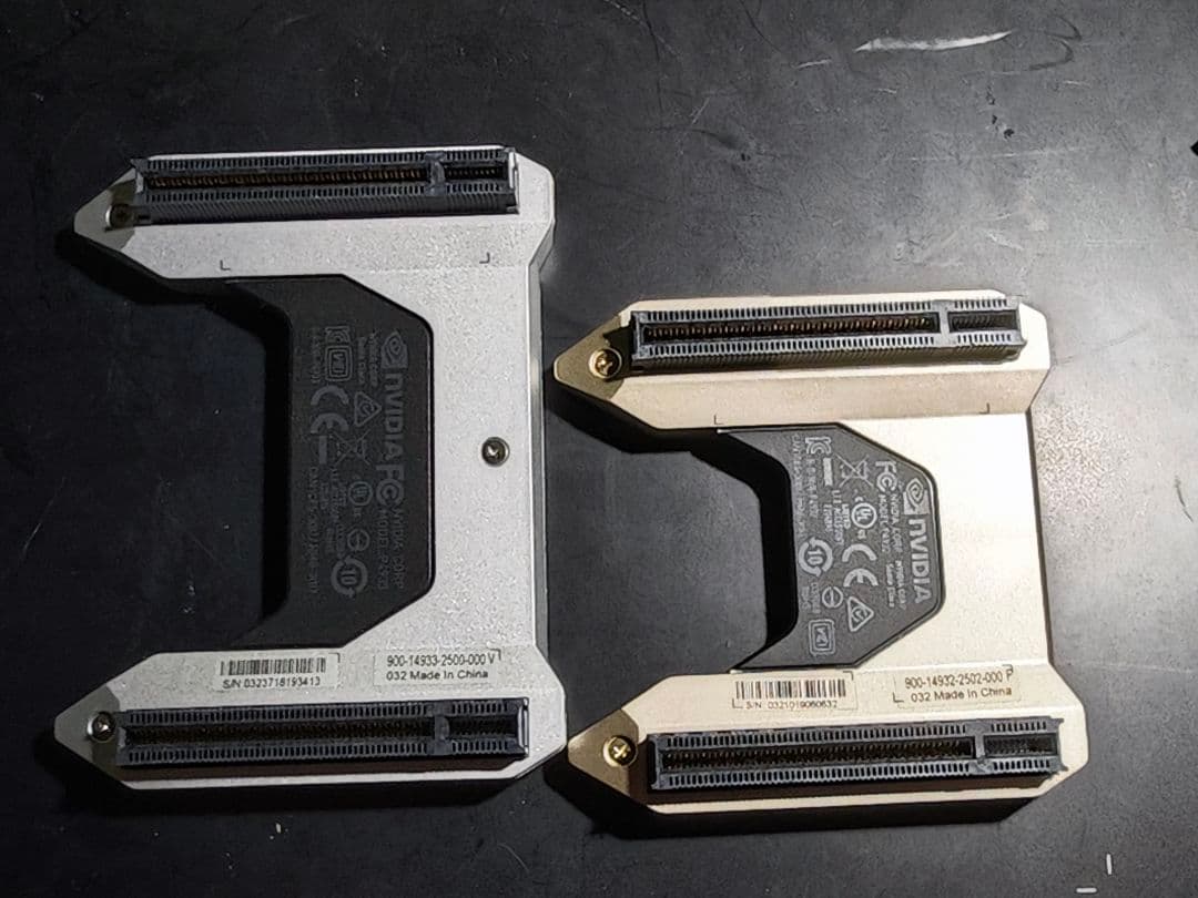 完全動作品　TITAN RTXとSLIブリッジ2個