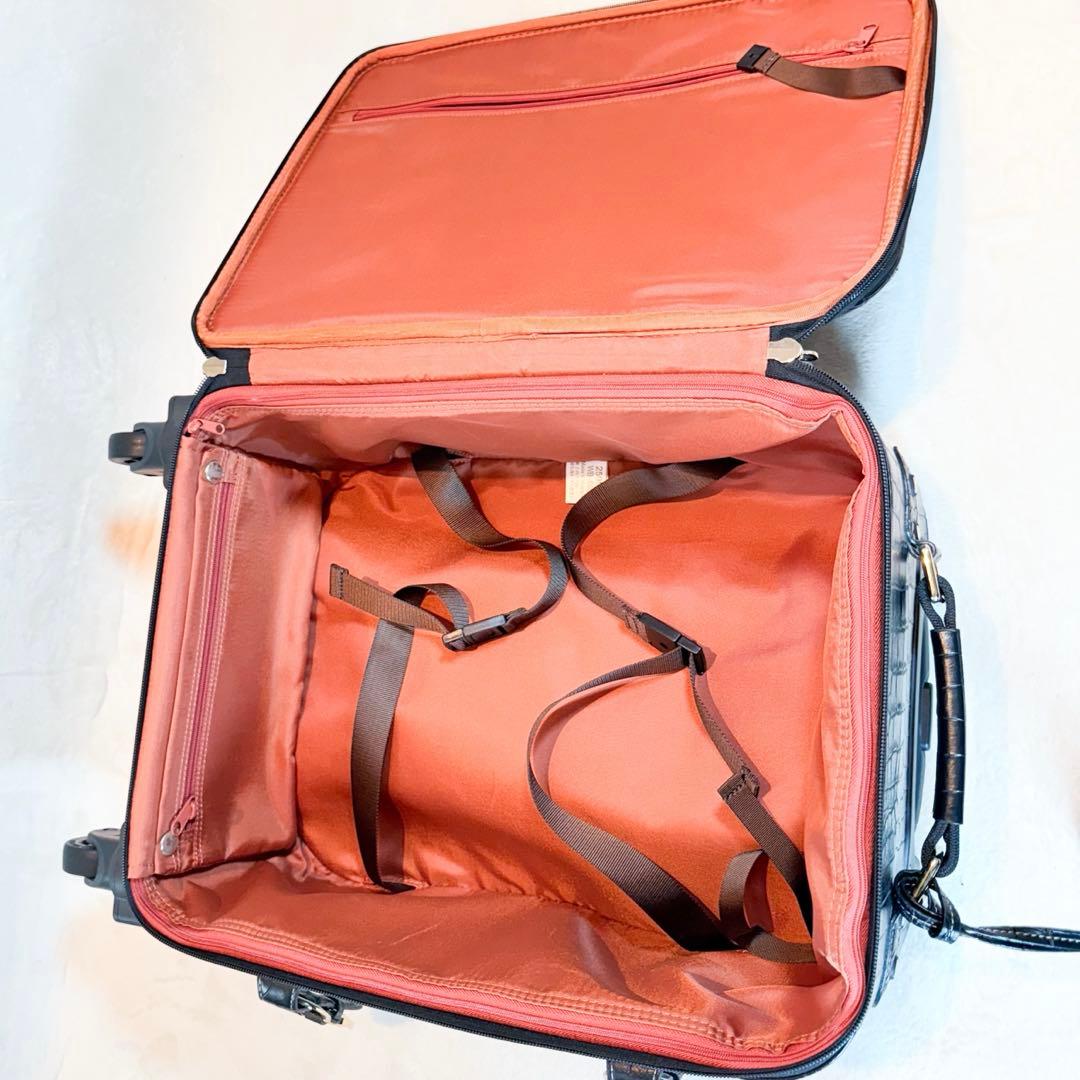 SWANY スワニー クロコ型押し キャリー ブラック