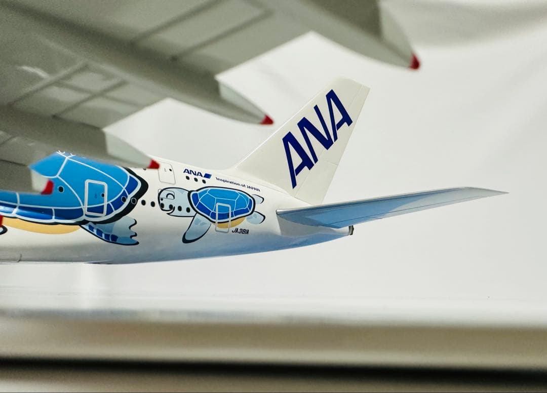 全日空商事 1/200 ANA A380 FLYING HONU