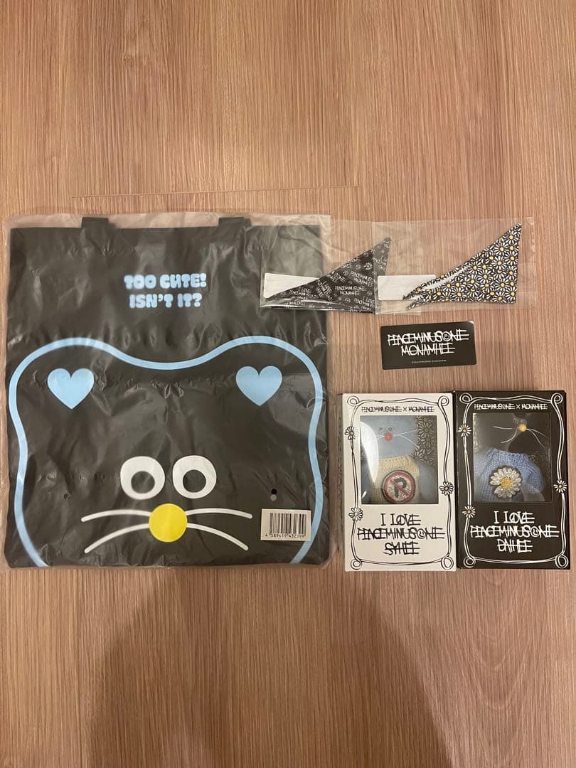 PEACEMINUSONE X MONAMHEEキーリング ノベルティ 5点