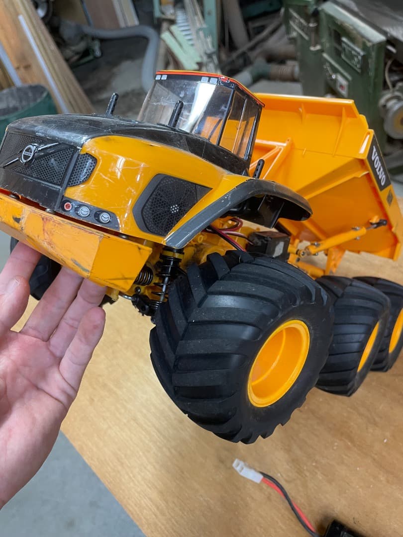 TAMIY G6ー01シャーシ　プロポ・バッテリー付き