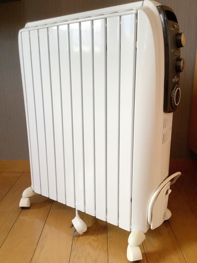 訳あり デロンギ オイルヒーター 15畳　 220-240V 変圧器 カシムラ