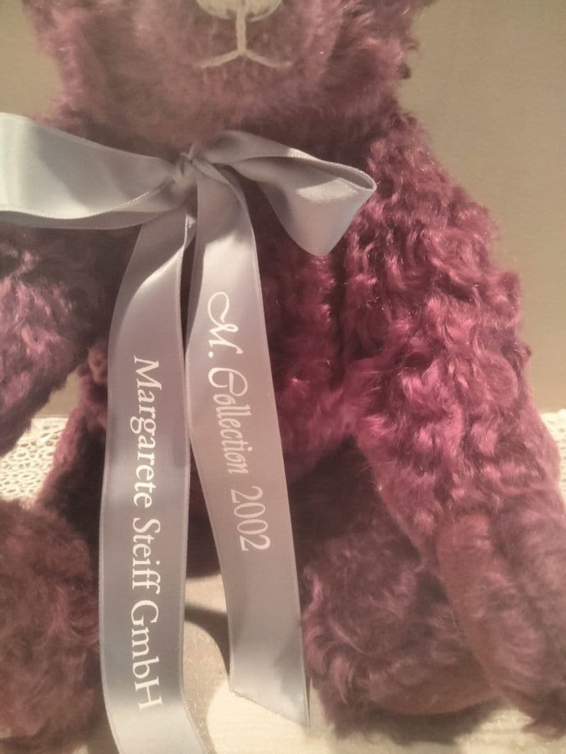 シュタイフ社とマイセンのコラボテディベア　限定　アンテーク調スタンド付