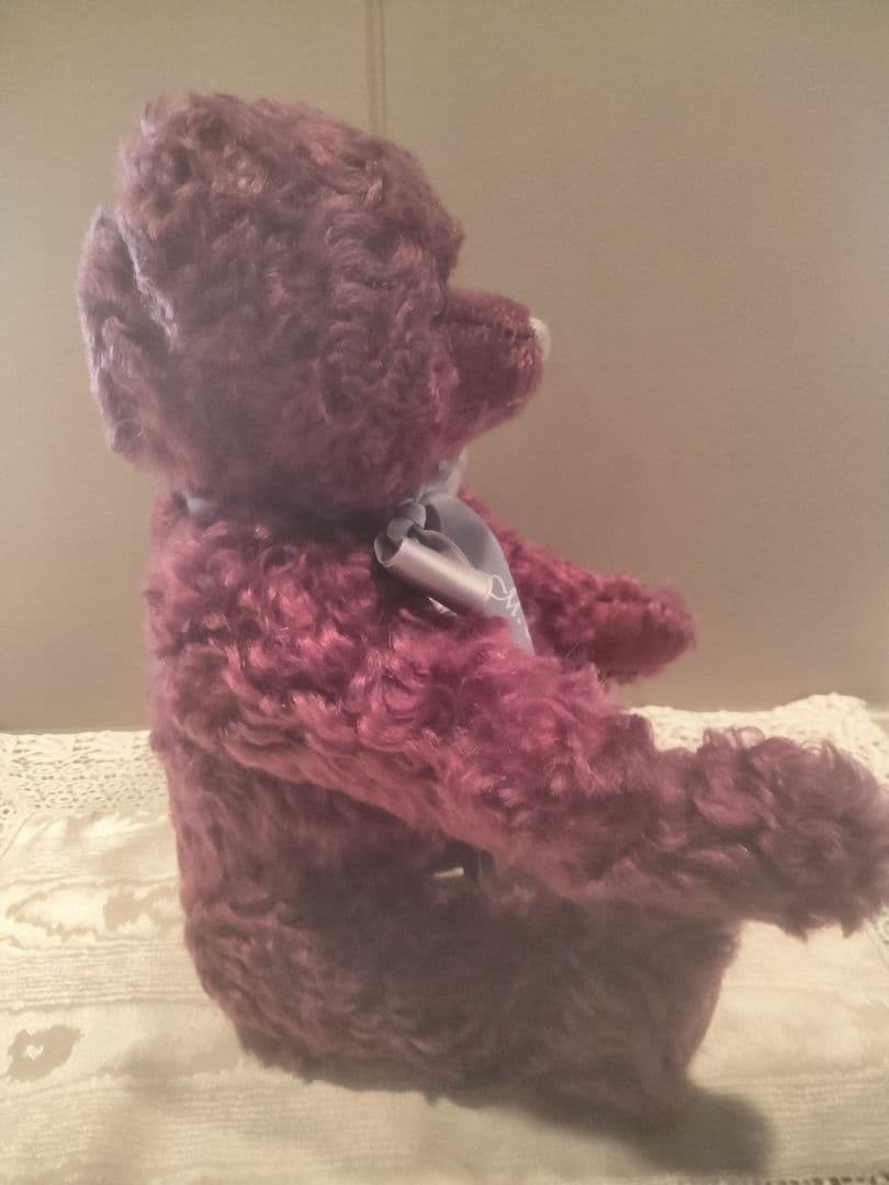 シュタイフ社とマイセンのコラボテディベア　限定　アンテーク調スタンド付