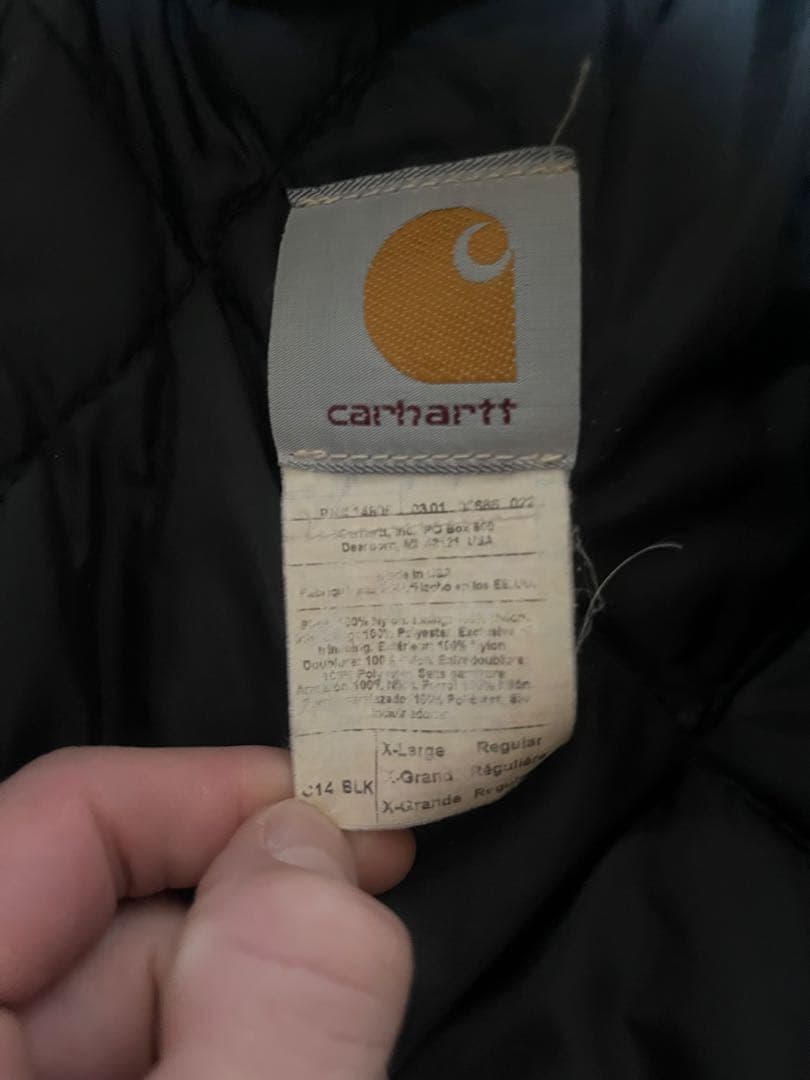 Carhartt 黒 デトロイトジャケット