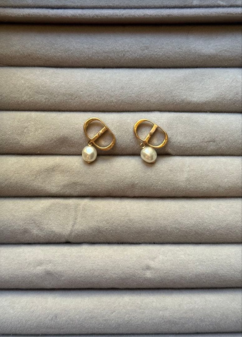 宇 Dior Petit ピアス ゴールド & パール