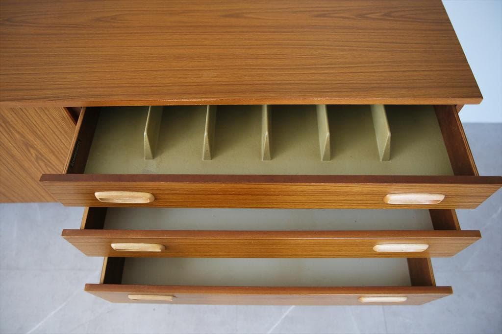 英国アンティークSCHREiBER製サイドボード/木製机テレビ台(91-180)