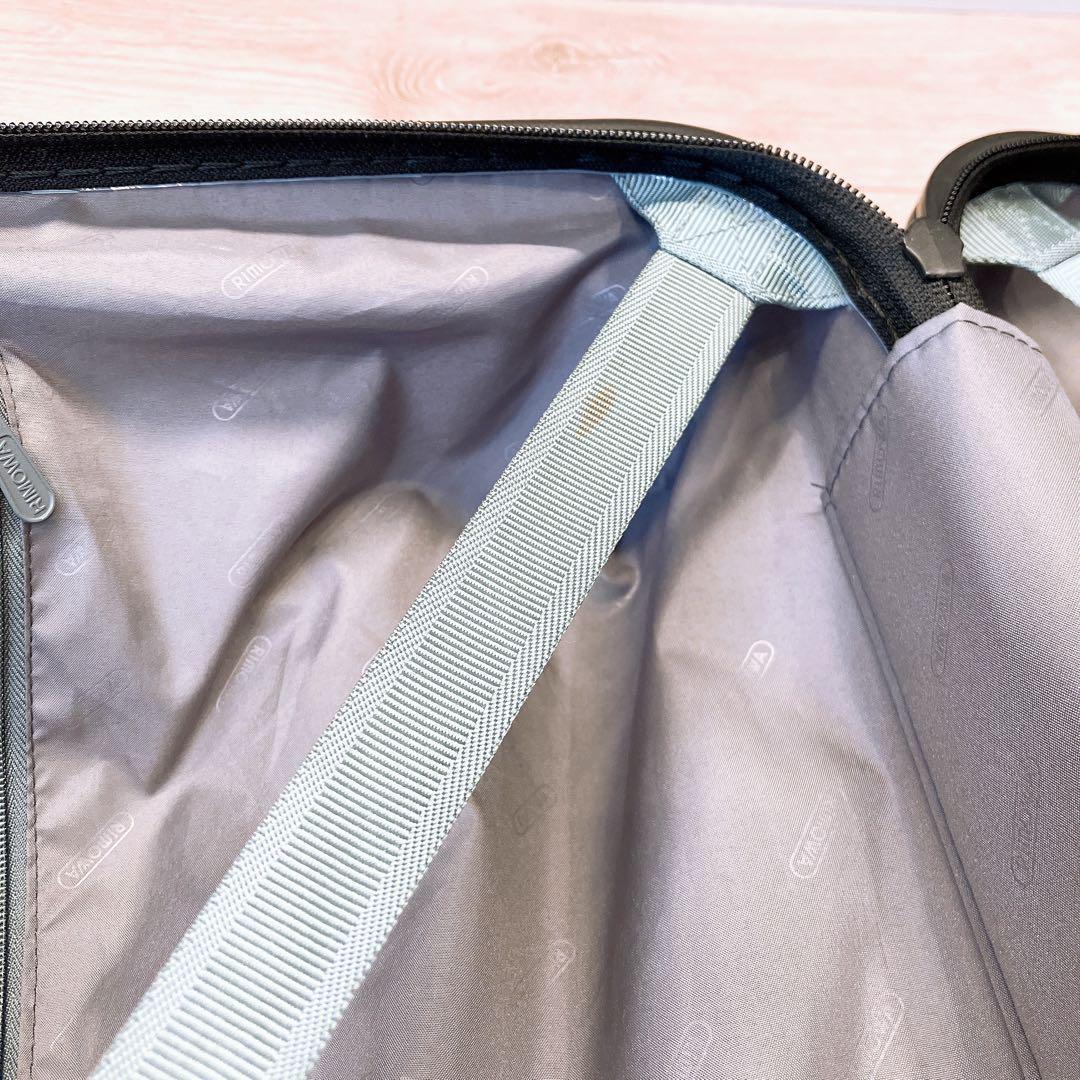 リモワ　サルサ　マットブラック　機内持ち込み対応　２輪　廃盤品 851.52