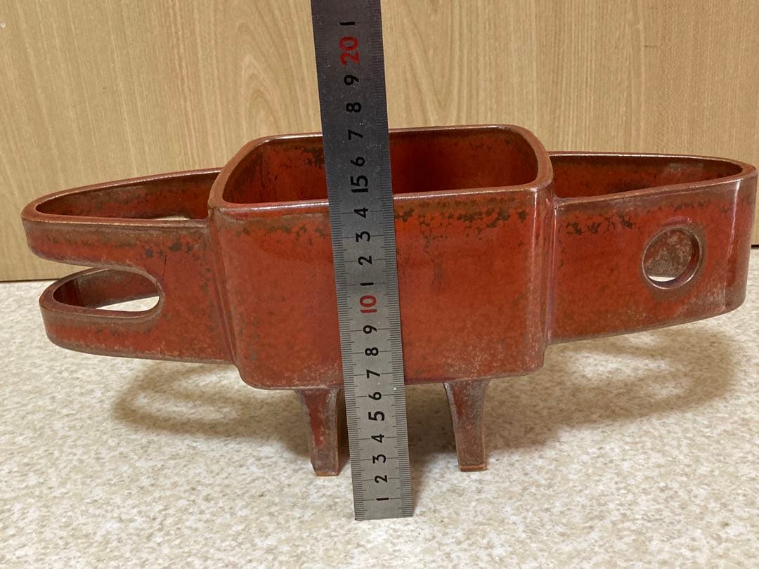 瓷器  置物　アンティーク　铭刻有り