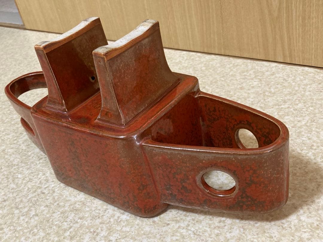 瓷器  置物　アンティーク　铭刻有り